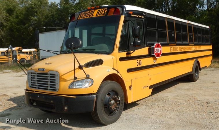image for item HP9990 2008 Freightliner Thomas Built  school bus