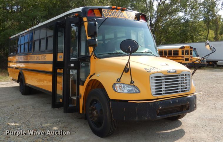 image for item HP9990 2008 Freightliner Thomas Built  school bus