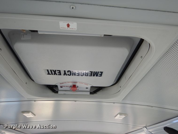 image for item HP9990 2008 Freightliner Thomas Built  school bus