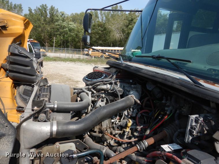 image for item HP9990 2008 Freightliner Thomas Built  school bus