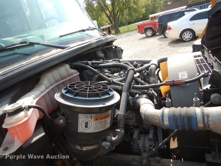 image for item HP9990 2008 Freightliner Thomas Built  school bus