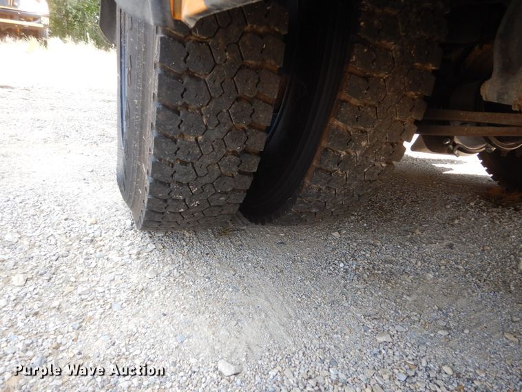 image for item HP9990 2008 Freightliner Thomas Built  school bus