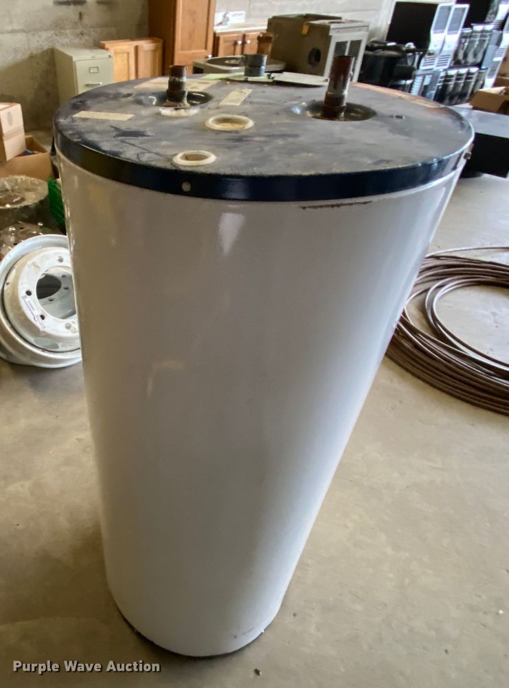 image for item HR9274 Whirlpool E2F40RD045V water heater