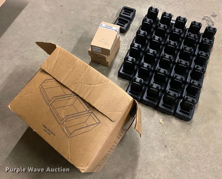 image for item HR9292 (29) Motoroloa Minitor VI alert monitors