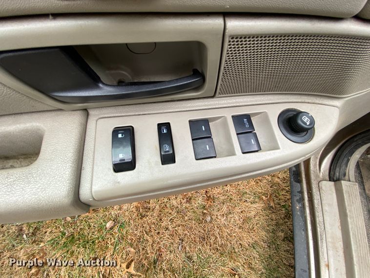 image for item HR9296 2010 Ford Crown Victoria Police Interceptor