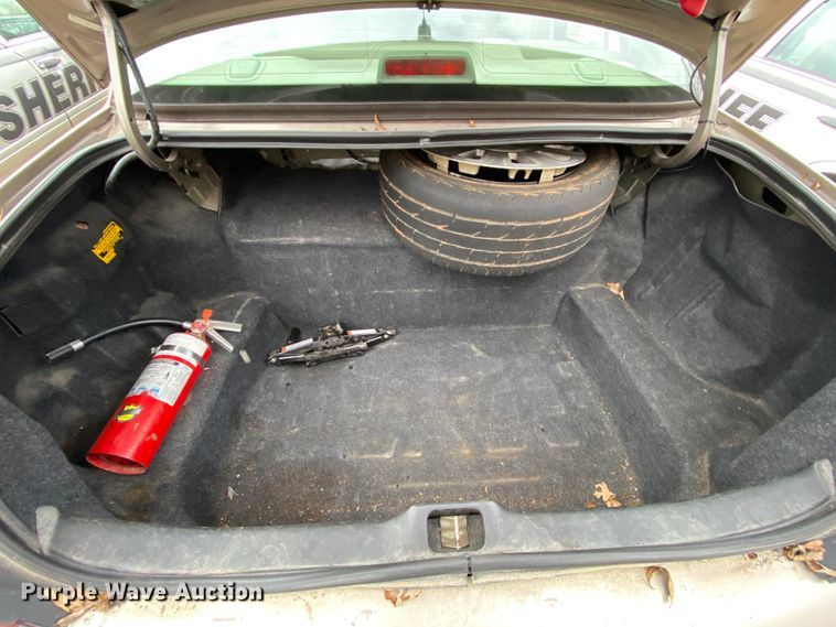 image for item HR9296 2010 Ford Crown Victoria Police Interceptor