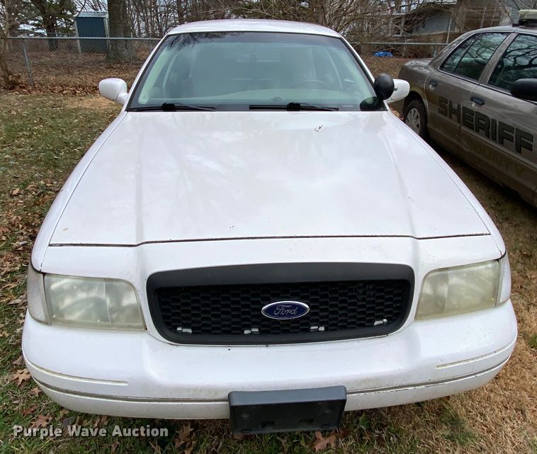 image for item HR9297 2011 Ford Crown Victoria Police Interceptor