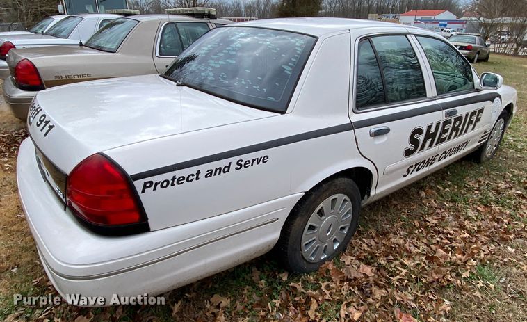 image for item HR9297 2011 Ford Crown Victoria Police Interceptor