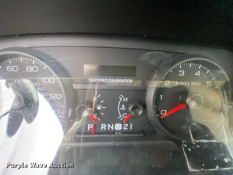 image for item HR9297 2011 Ford Crown Victoria Police Interceptor