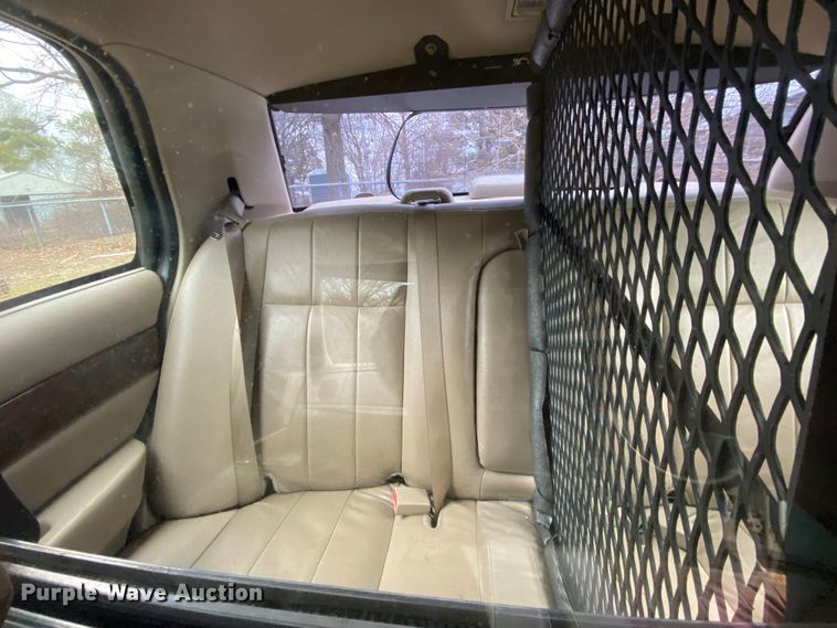 image for item HR9297 2011 Ford Crown Victoria Police Interceptor