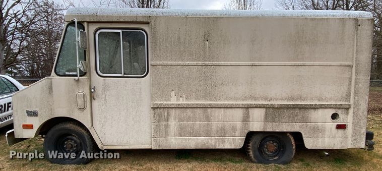 image for item HR9298 1984 Chevrolet P20  delivery truck