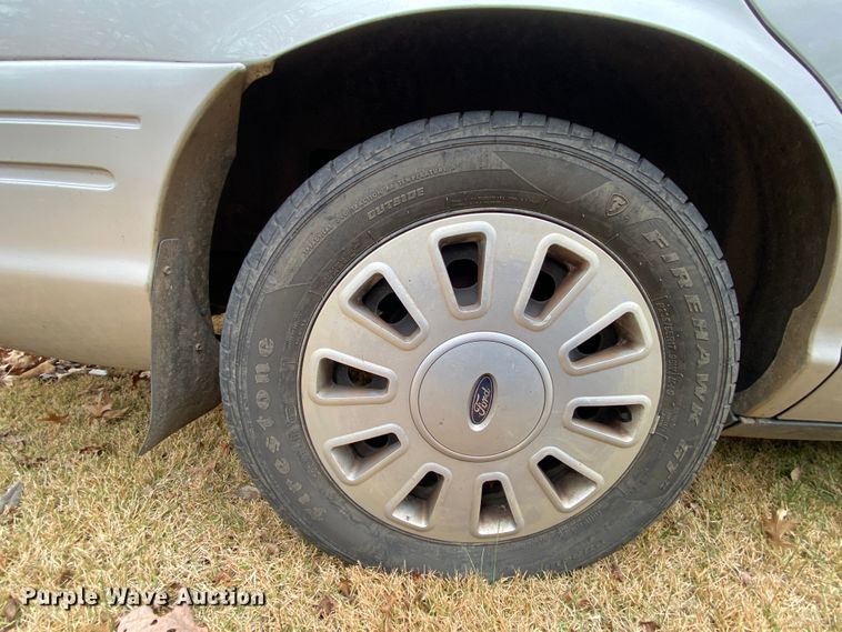 image for item HR9299 2008 Ford Crown Victoria Police Interceptor