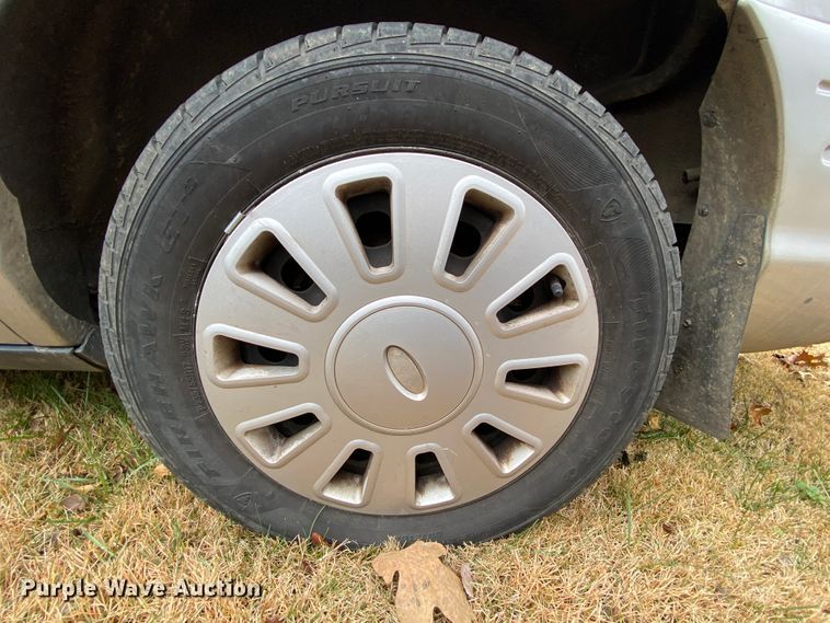 image for item HR9299 2008 Ford Crown Victoria Police Interceptor