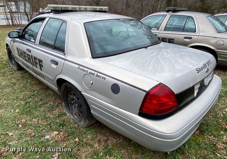 image for item HR9300 2008 Ford Crown Victoria Police Interceptor