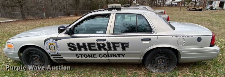 image for item HR9300 2008 Ford Crown Victoria Police Interceptor