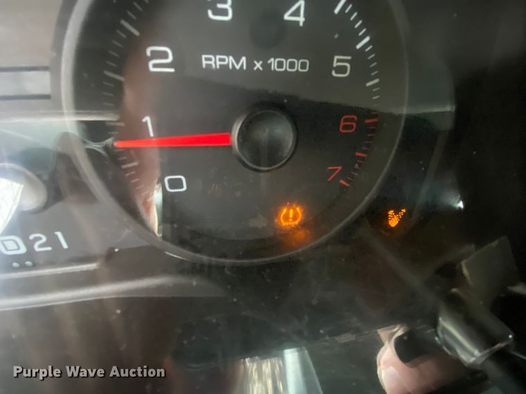 image for item HR9300 2008 Ford Crown Victoria Police Interceptor