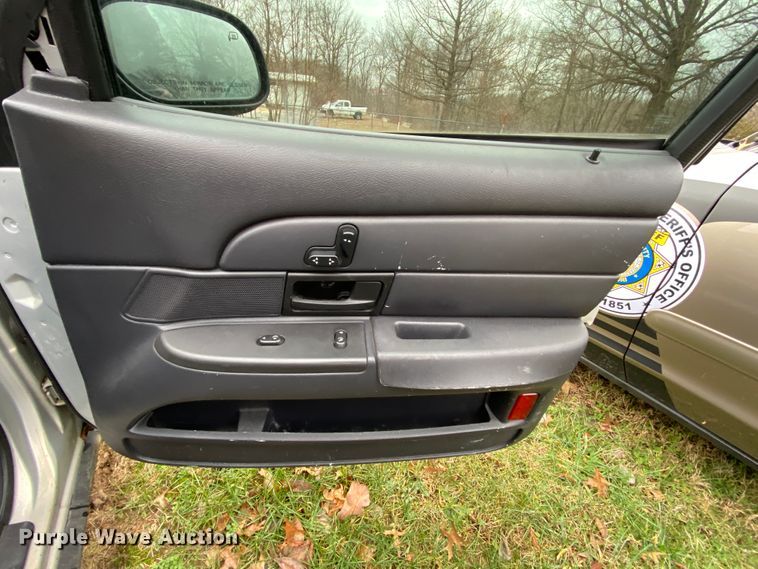 image for item HR9300 2008 Ford Crown Victoria Police Interceptor