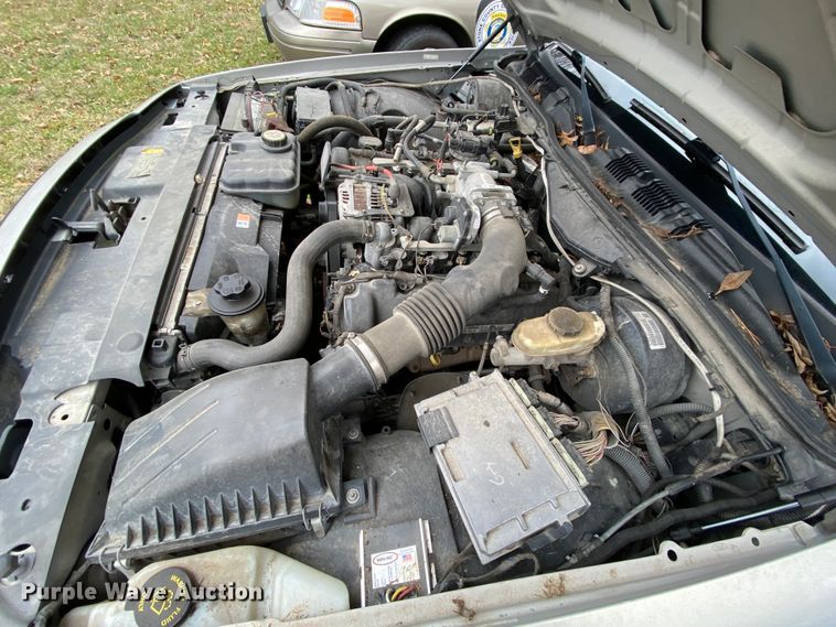 image for item HR9300 2008 Ford Crown Victoria Police Interceptor