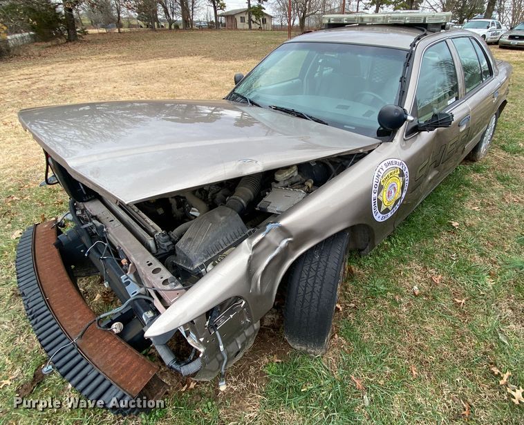 image for item HR9301 2010 Ford Crown Victoria Police Interceptor