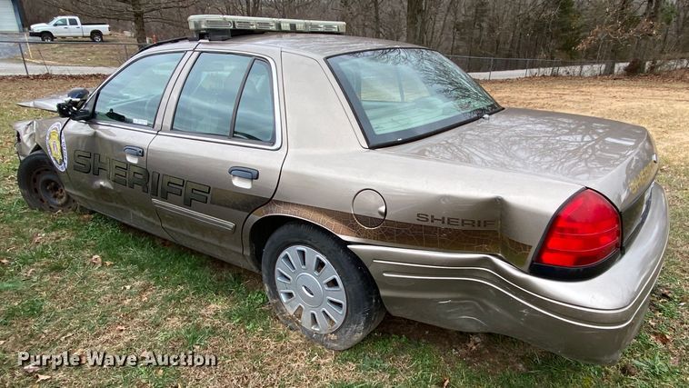 image for item HR9301 2010 Ford Crown Victoria Police Interceptor