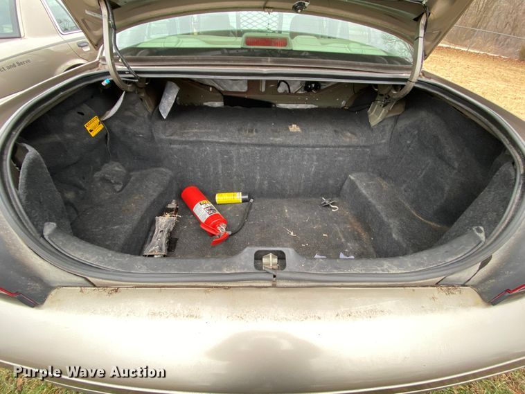 image for item HR9301 2010 Ford Crown Victoria Police Interceptor