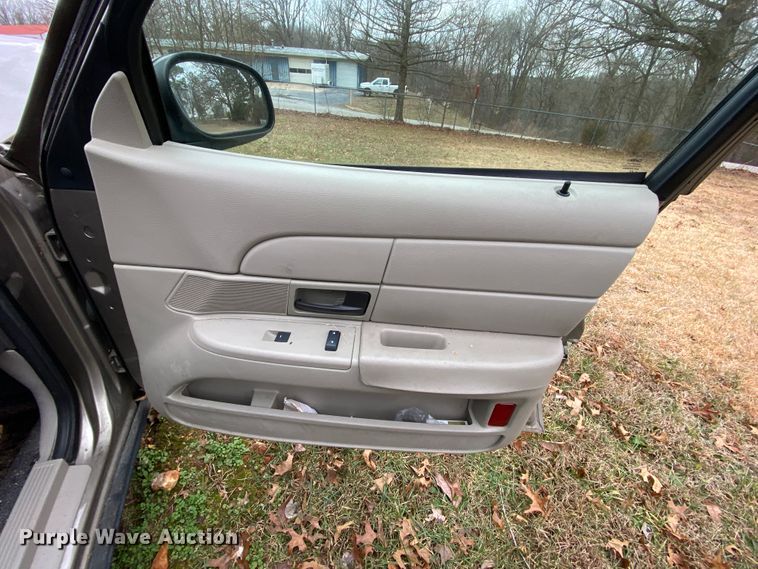 image for item HR9301 2010 Ford Crown Victoria Police Interceptor