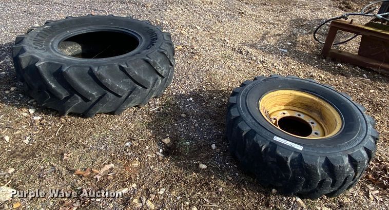 image for item HR9331 (2) tires