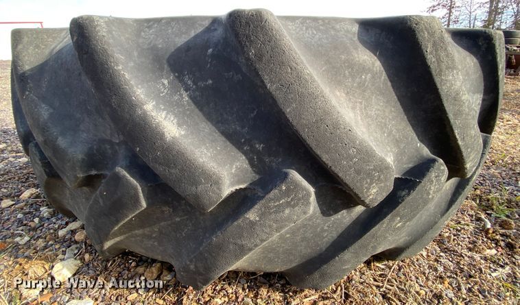 image for item HR9331 (2) tires