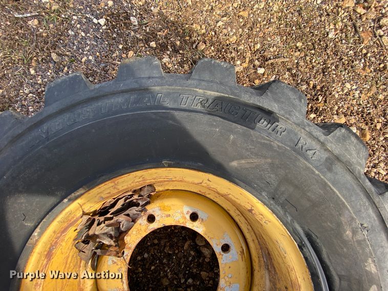 image for item HR9331 (2) tires