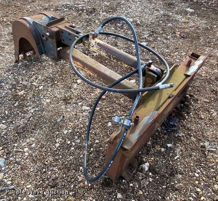 image for item HR9332 Skid steer backhoe