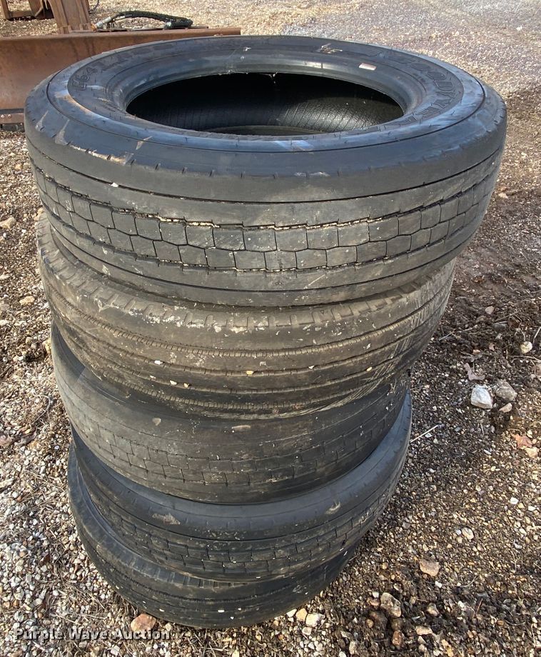 image for item HR9334 (5) tires