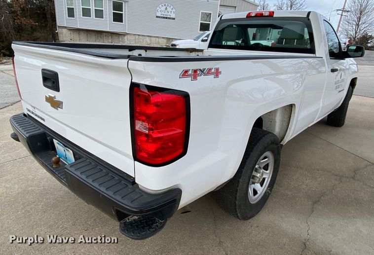 image for item HR9341 2014 Chevrolet Silverado 1500  pickup truck