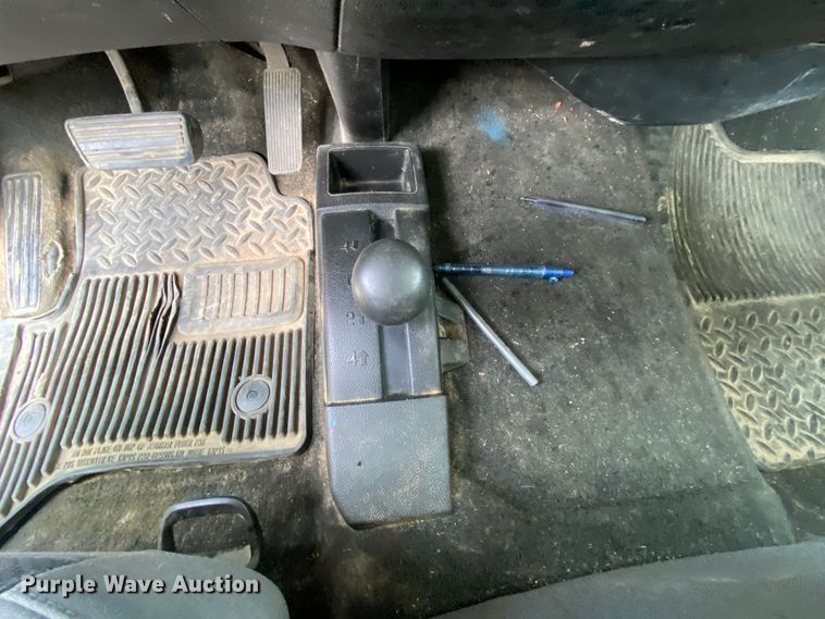 image for item HR9341 2014 Chevrolet Silverado 1500  pickup truck