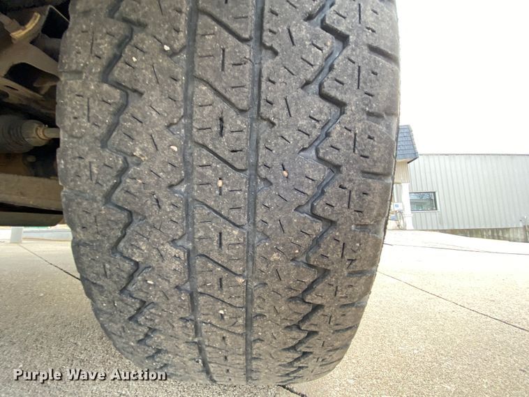 image for item HR9341 2014 Chevrolet Silverado 1500  pickup truck