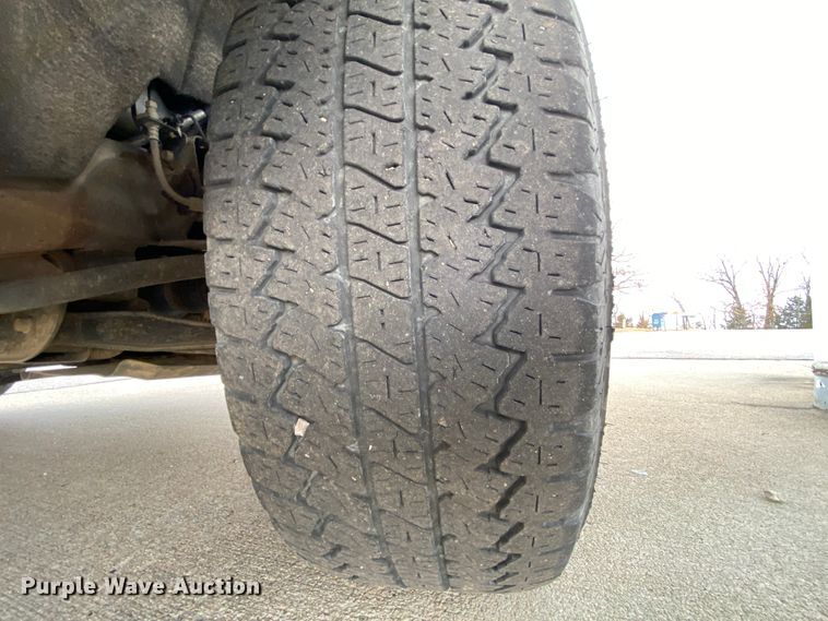 image for item HR9341 2014 Chevrolet Silverado 1500  pickup truck