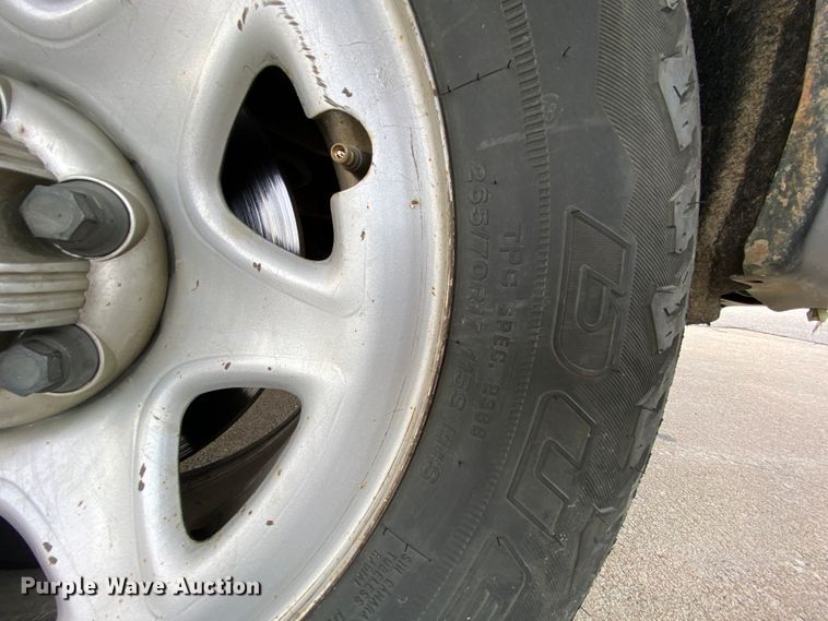 image for item HR9341 2014 Chevrolet Silverado 1500  pickup truck