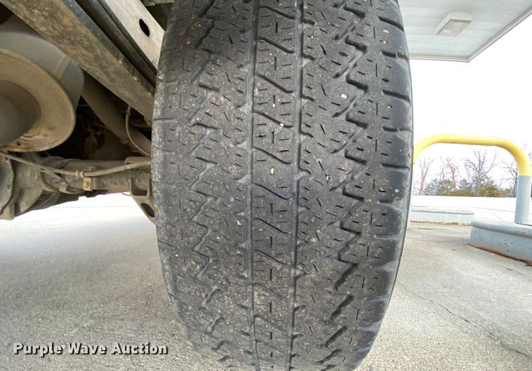 image for item HR9341 2014 Chevrolet Silverado 1500  pickup truck