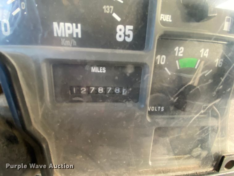 image for item HR9347 1999 International 3800 AmTran  school bus