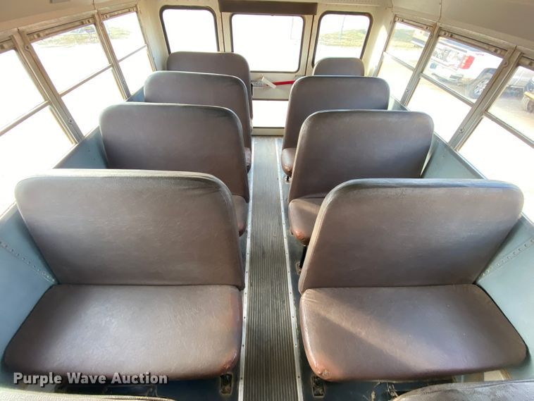 image for item HR9347 1999 International 3800 AmTran  school bus