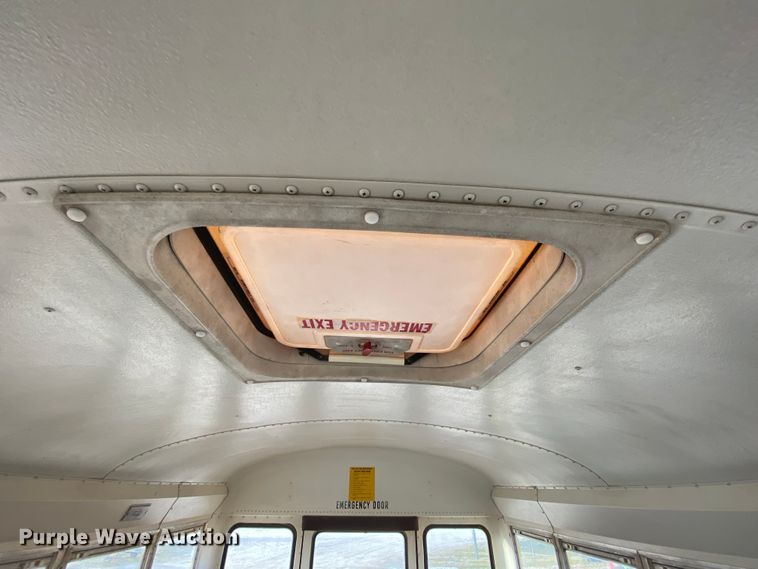 image for item HR9347 1999 International 3800 AmTran  school bus