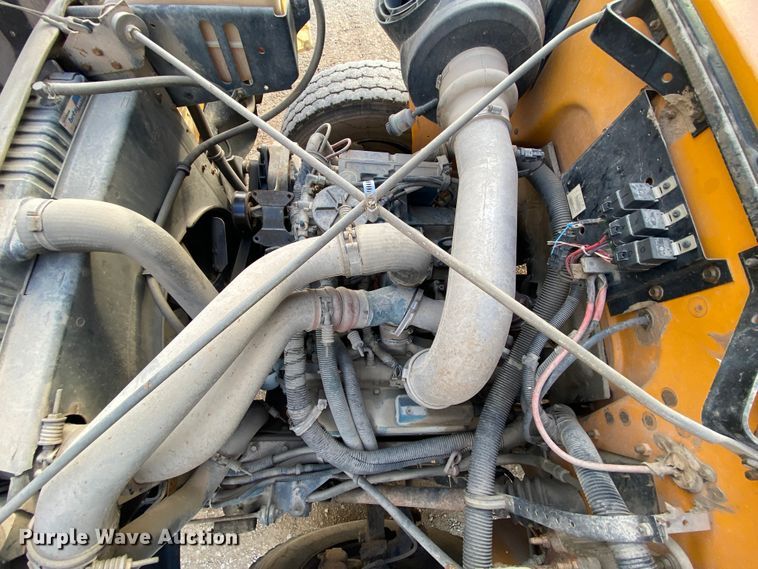 image for item HR9347 1999 International 3800 AmTran  school bus