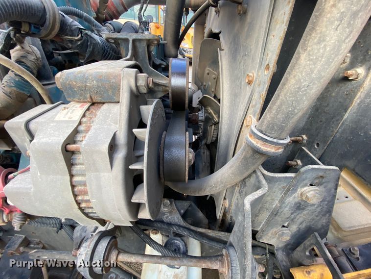 image for item HR9347 1999 International 3800 AmTran  school bus