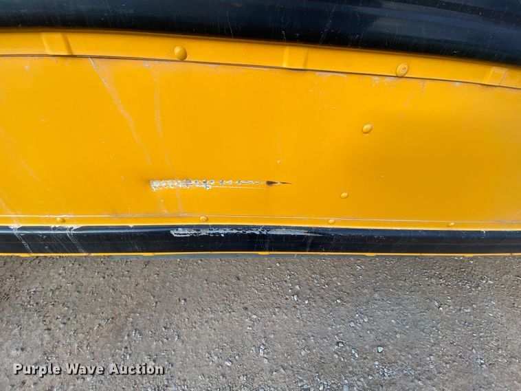 image for item HR9347 1999 International 3800 AmTran  school bus