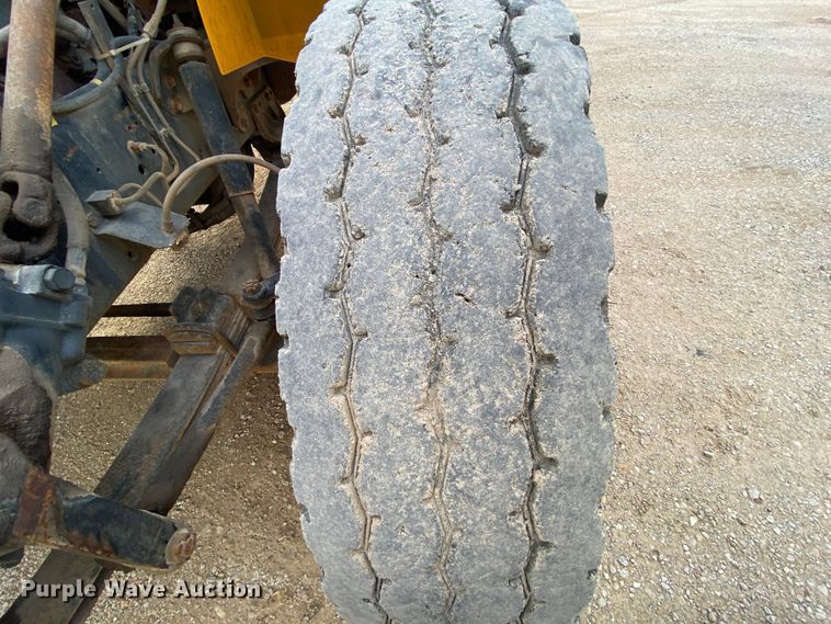 image for item HR9347 1999 International 3800 AmTran  school bus