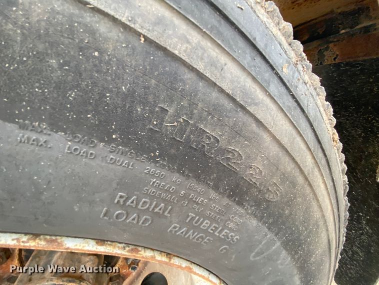 image for item HR9347 1999 International 3800 AmTran  school bus