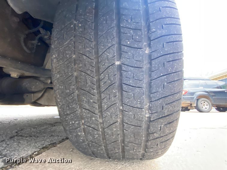 image for item HR9354 2004 Ford Crown Victoria Police Interceptor