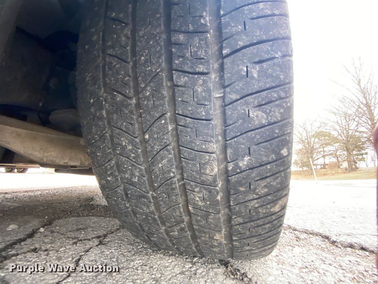 image for item HR9354 2004 Ford Crown Victoria Police Interceptor