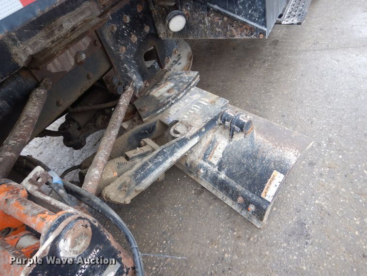 image for item HU9993 2011 International 7400  dump truck