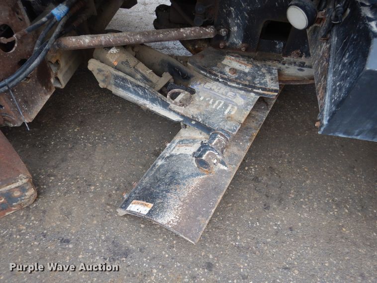 image for item HU9993 2011 International 7400  dump truck