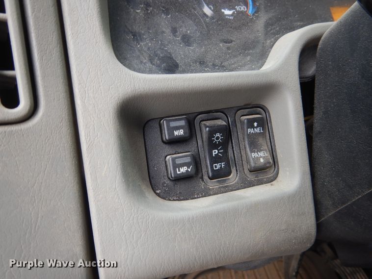 image for item HU9993 2011 International 7400  dump truck